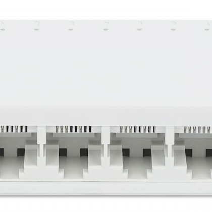 8-kanalno stikalo MANHATTAN, 100Mbps Ethernet