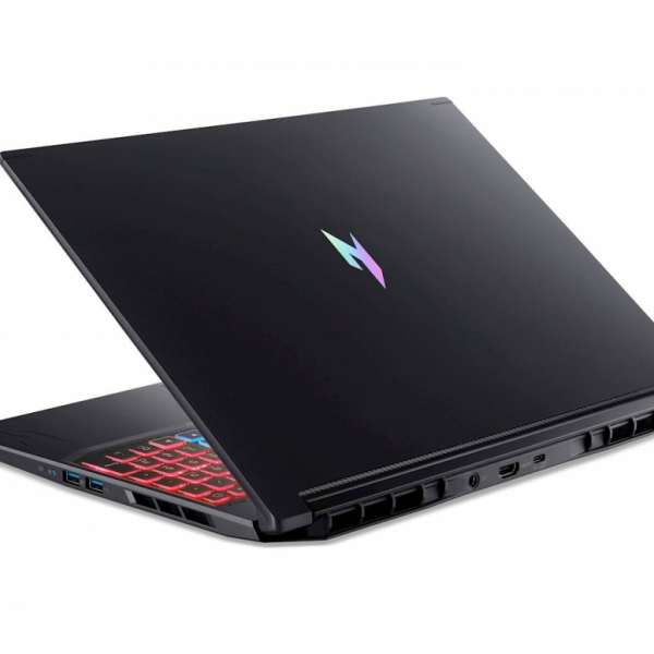 ACER Nitro V 16S ANV16S-61-R307 Ryzen 9 365/32GB/SSD 1TB/16''  WQXGA IPS 180Hz/RTX 5070/W11/AI