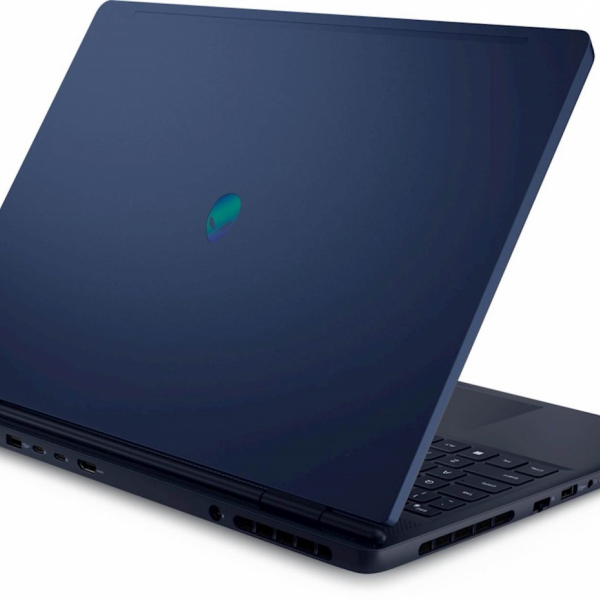 Alienware 16 Aurora (AC16250) C7-240H/32GB/SSD 1TB/16''QHD+ 120Hz/RTX5060/Win11Pro