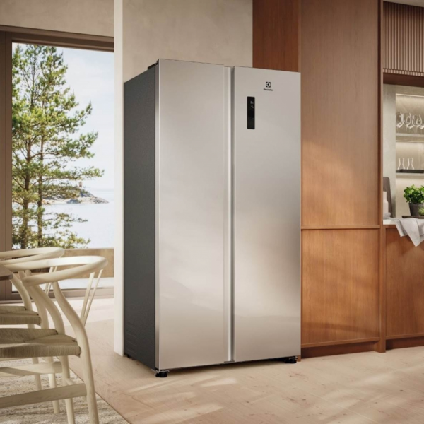 Ameriški hladilnik Electrolux EAT6ME53U0, srebrna
