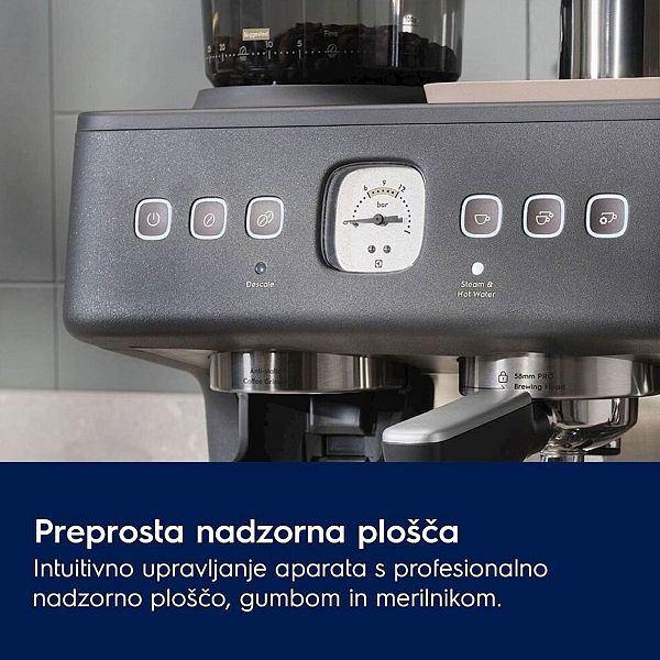 Kavni aparat za espresso Electrolux E8EC1-8BP