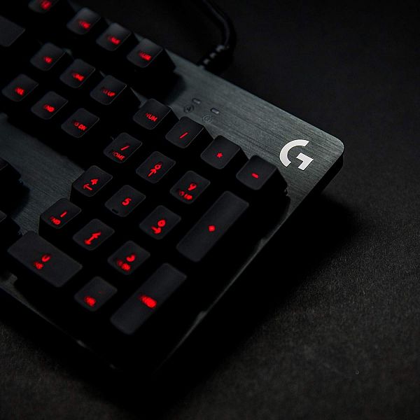 Logitech USB gaming mehanska tipkovnica G413 karbon, črna SLO gravura