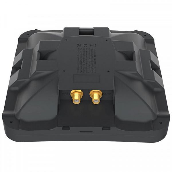 MIKROTIK mANT LTE 5o (MTAO-LTE-5D-SQ) 5dBi zunanja antena