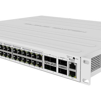 Mikrotik stikalo 48 port CRS354-48P-4S+2Q+RM