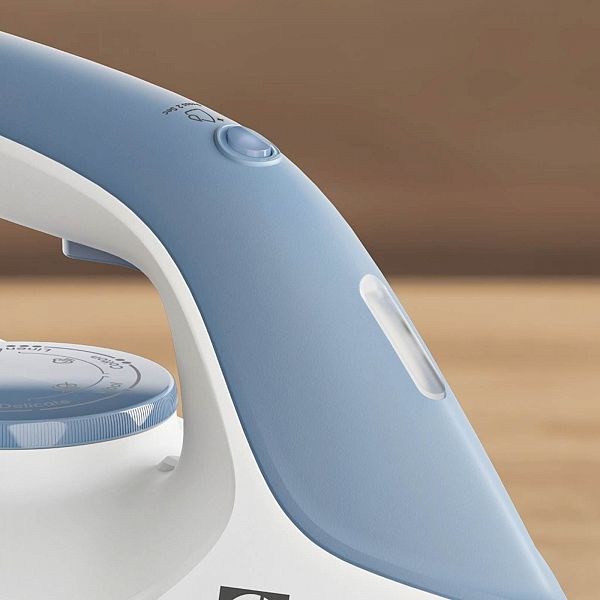 Parna likalna postaja Electrolux E5ST1-2DB, 2400W