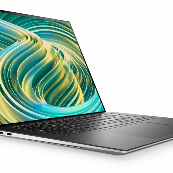 Prenosnik DELL XPS 15 (9530) i7-13700H/32GB/SSD 1TB/15.6' FHD+/RTX 4050 6GB/W11Pro 