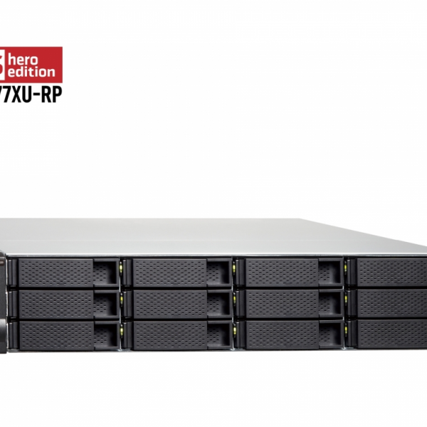 QNAP NAS 2U rack strežnik za 12 diskov, 32GB ram, 10Gb mreža,