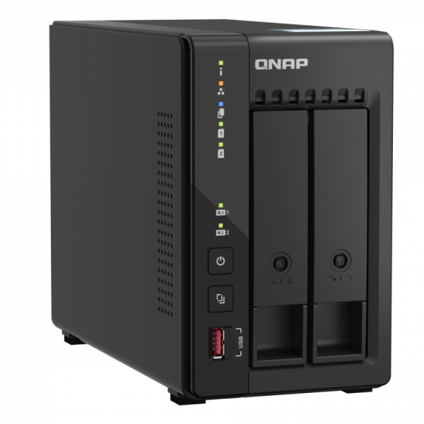 QNAP NAS strežnik za 2 diskA, 8GB ram, 2,5GbE mreža 