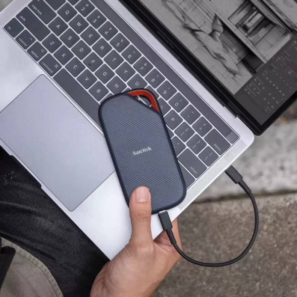 SanDisk 4TB Extreme PRO USB-C NVMe USB 4 zunanji SSD disk