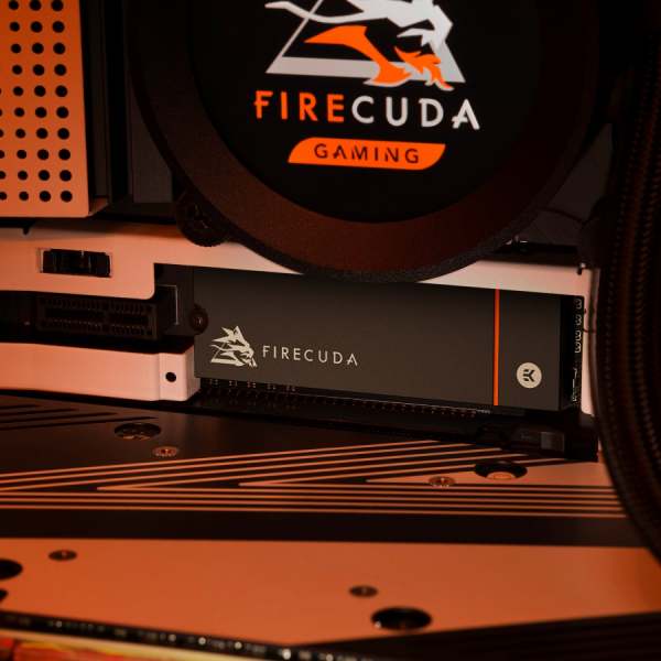 Seagate 2TB SSD FireCuda 530 m.2 NVMe x4 Gen4 s hladilnikom