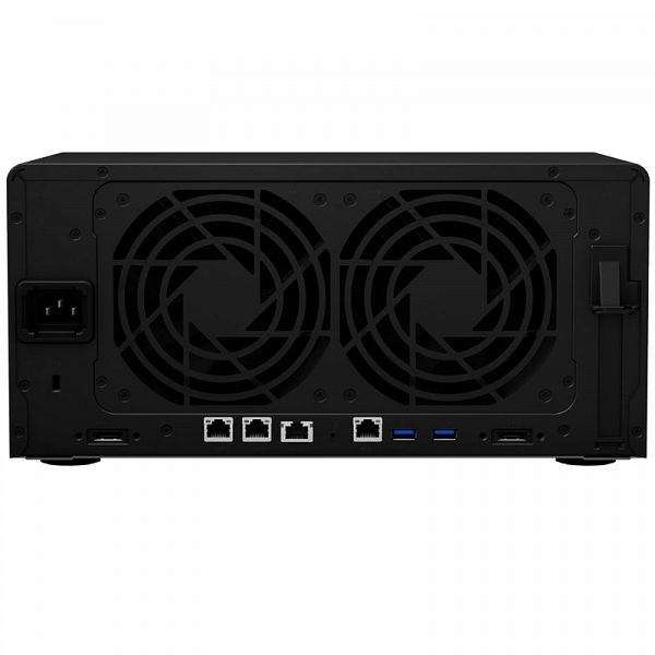 SYNOLOGY DS1823xs+ za 8 diskov NAS strežnik