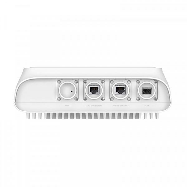 TP-LINK EAP668-Outdoor HD V1 2,4/5GHz AX3600 1x Gigabit 1x 2.5G RJ45 10G SFP+ WiFi 6 zunanja/notranja AP-dostopna točka