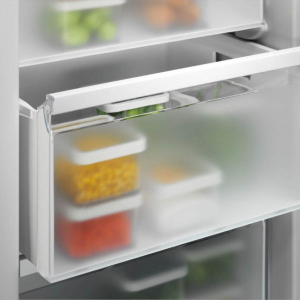 Vgradna zamrzovalna omara Electrolux EUN7NE18S, 177,2 cm
