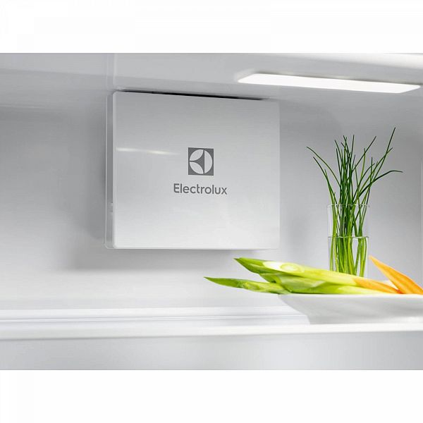 Vgradni kom. hladilnik Electrolux ENG7TE75S, 70 cm