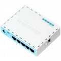 MIKROTIK hEX RB750GR3 5-port Gigabit usmerjevalnik-router