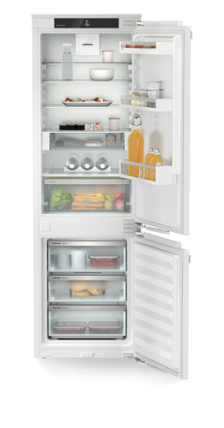 Vgradni kombiniran hladilnik z zamrzovalnikom s sistemom EasyFresh in NoFrost