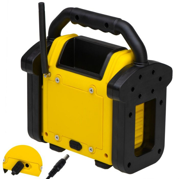 Adler radio s funkcijo Bluetooth
