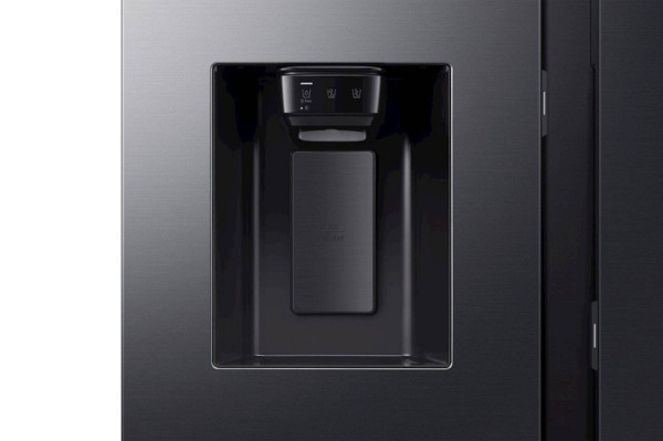 Ameriški hladilnik Samsung RS90F66BEFEO, Family Hub (priklop na vodovod)