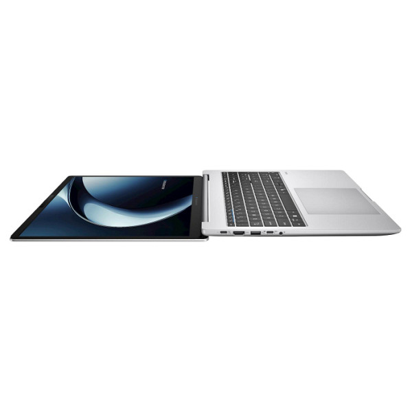 ASUS ExpertBook P3 PM3606CHA-WBR7844C0 R7 8840HS/16GB/SSD 512GB16