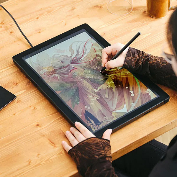 Grafični zaslon Wacom Cintiq 16, USB-C