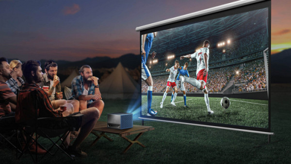 Hisense pametni 4K mini projektor C1