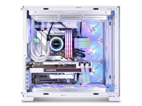 Kabel Lian Li Strimer Plus V2 Dual 8-Pin RGB, PCIe, za grafčno kartico, 30 cm