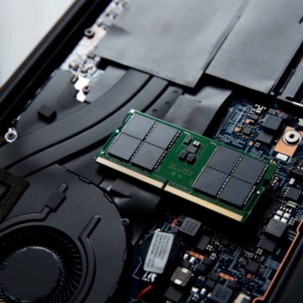 KINGSTON SODIMM 8GB 5600MHz DDR5 KVR56S46BS6-8 ram pomnilnik​