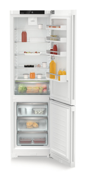 Kombinirani hladilnik z zamrzovalnikom s sistemom EasyFresh in NoFrost