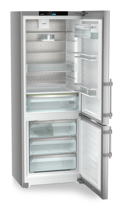 Kombinirani hladilnik z zamrzovalnikom s sistemom EasyFresh in NoFrost