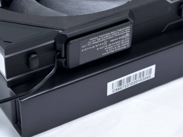 Komplet za tekočinsko hlajenje AIO Liquid Cooler Lian Li GALAHAD II LCD 280 TL Wireless, ARGB, črn