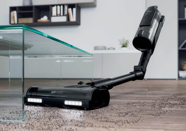 Multifunkcijski baterijski sesalnik HOOVER HF610HX 011