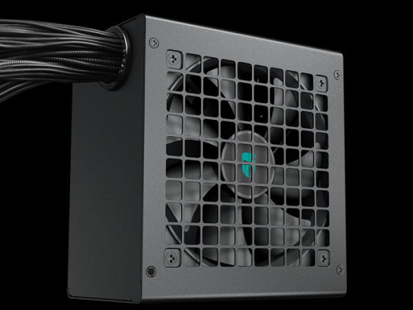 Napajalnik ATX Gamer Storm by DeepCool PN750D V2 750W, 12V-2x6, 80 PLUS Gold, črn