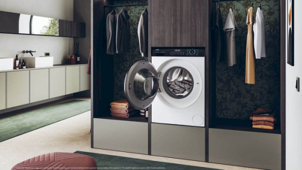 Pralni stroj HAIER HW80-B14939-S, 8kg, A