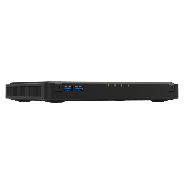 QNAP NAS za 4x NVMe SSD, 8GB ram, 2x 2,5Gb mreža