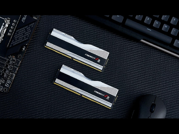 G.SKILL Trident Z5 RGB 32GB (2x16GB) 5600MHz DDR5 F5-5600J3636C16GX2-TZ5RS ram pomnilnik