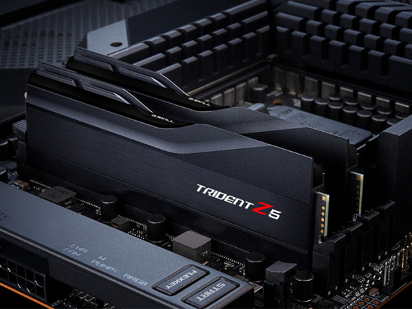 G.SKILL Trident Z5 32GB (2x16GB) 6000MHz DDR5 F5-6000J3636F16GX2-TZ5K ram pomnilnik