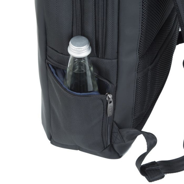 RivaCase črn nahrbtnik za prenosnik 15.6 8165 black