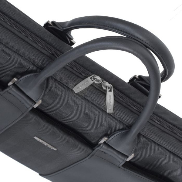 RivaCase črna torba za prenosnik 15.6 8135 black