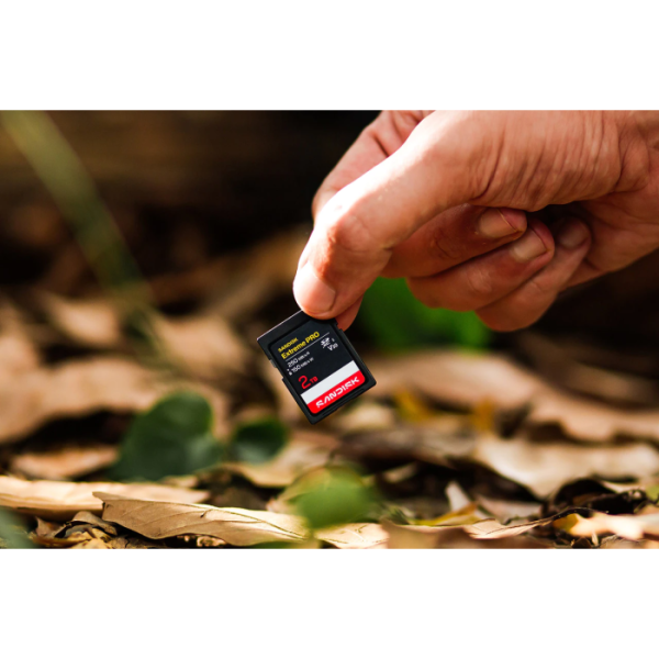 SanDisk 1TB Extreme PRO SDHC UHS-I spominska kartica