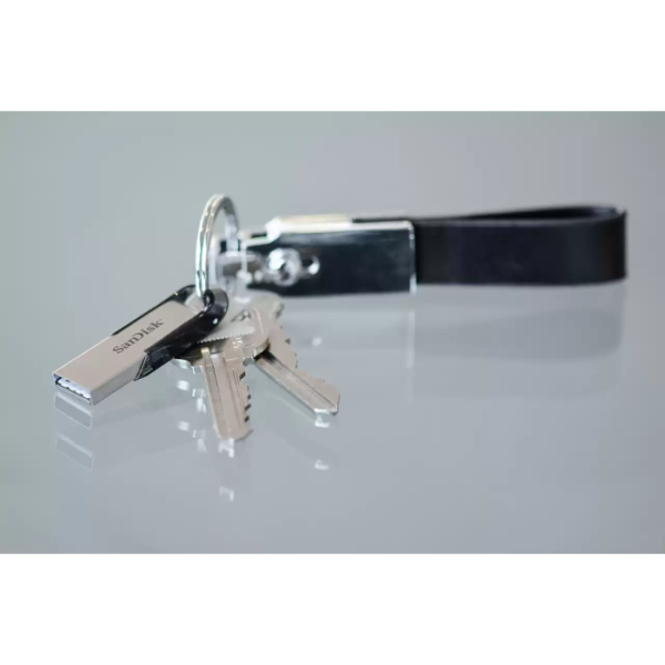USB DISK SANDISK 32GB ULTRA FLAIR, 3.0, srebrn, kovinski, brez pokrovčka