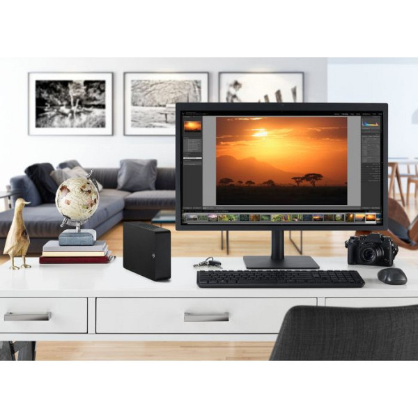 SEAGATE Expansion Desktop 8TB zunanji disk, 8.89cm (3.5