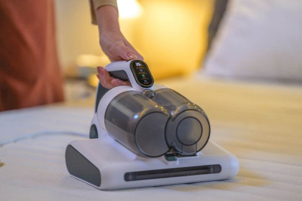 Sesalnik globinski za vzmetnice HOOVER HMC510UV 011 (400 W)