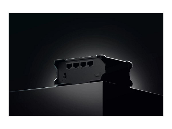 TELTONIKA NETWORKS RUT901 LTE Router