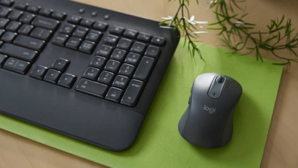 Tipkovnica in miška Logitech Signature MK650 Combo for Business, Wireless, grafitna, SLO g.