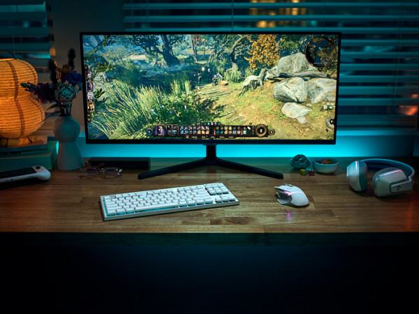LOGITECH G915 X LIGHTSPEED TKL Wireless Gaming Keyboard - WHITE - US INT'L - 2.4GHZ/BT  - EMEA28i-935 - TACTILE