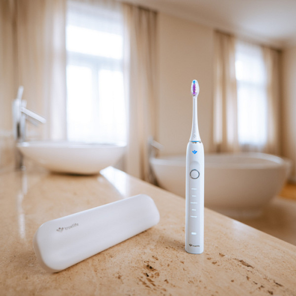 TrueLife zobna ščetka Clean70 UV